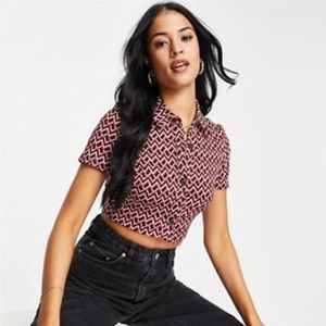 NWT ASOS Retro Vintage 70s Crop Geo Pattern Button Up Jersey Knit Top, Size 6